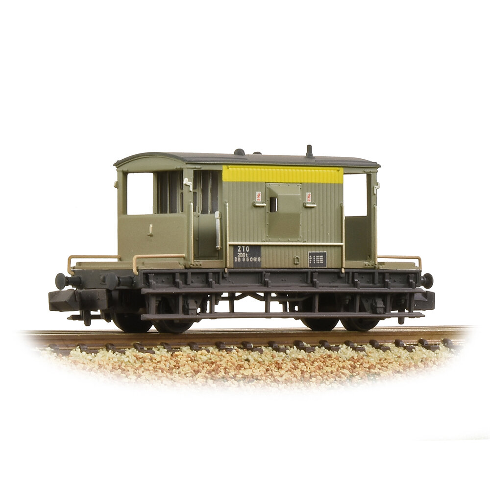 BR 20T Brake Van BR Engineers Grey & Yellow - Weathered